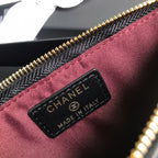 CCモバイルパース 19.5 ブラック グレインカーフスキン ゴールドアイコン