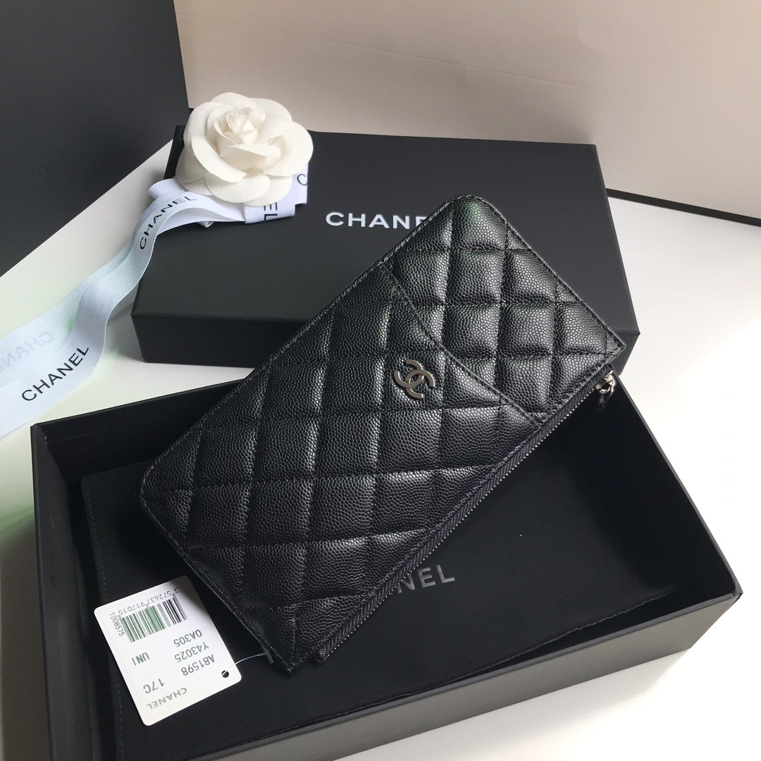 CCモバイルパース 19.5 ブラック グレインカーフスキン アイコン