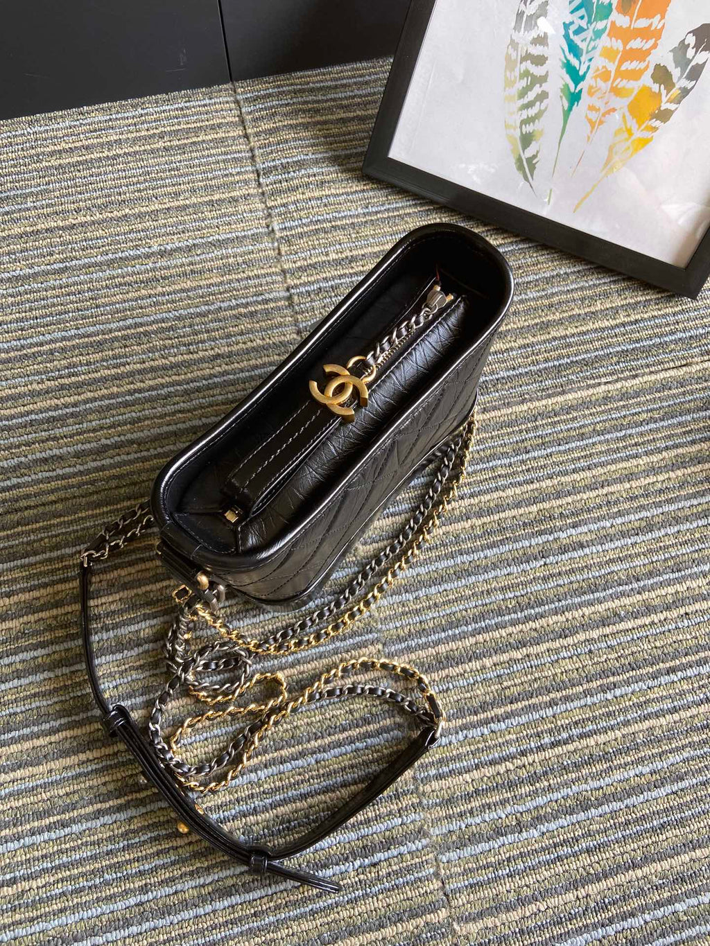 CC ミディアム 20 ホーボーバッグ（ブラックカーフスキン、ストラップ付き）