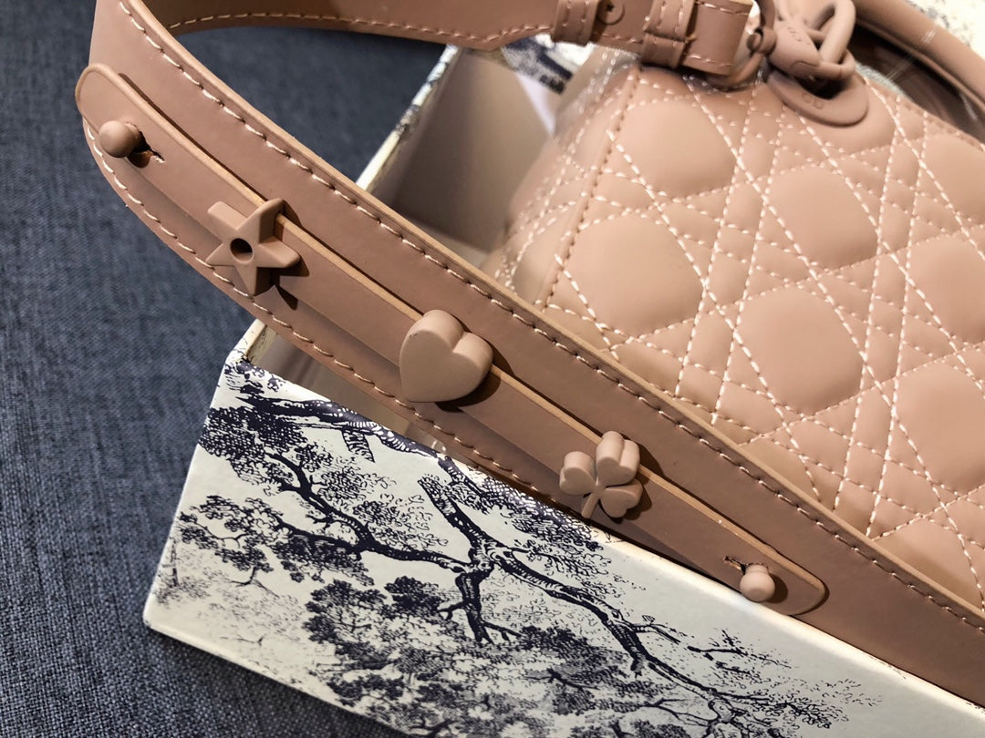 ミディアム レディ 20 バッグ（キャメルブラウン カーフスキン）