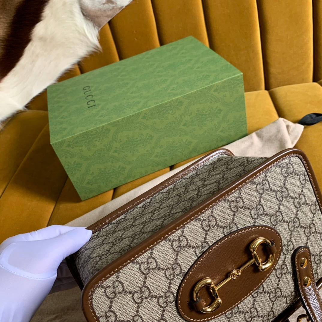 GGホースビット 1955 ミニ 23 バッグ（ベージュ キャンバスとブラウン カーフスキン）