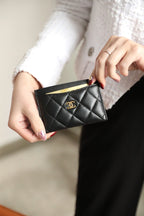 CCカードホルダー 11 ブラック カーフスキン ゴールドアイコン