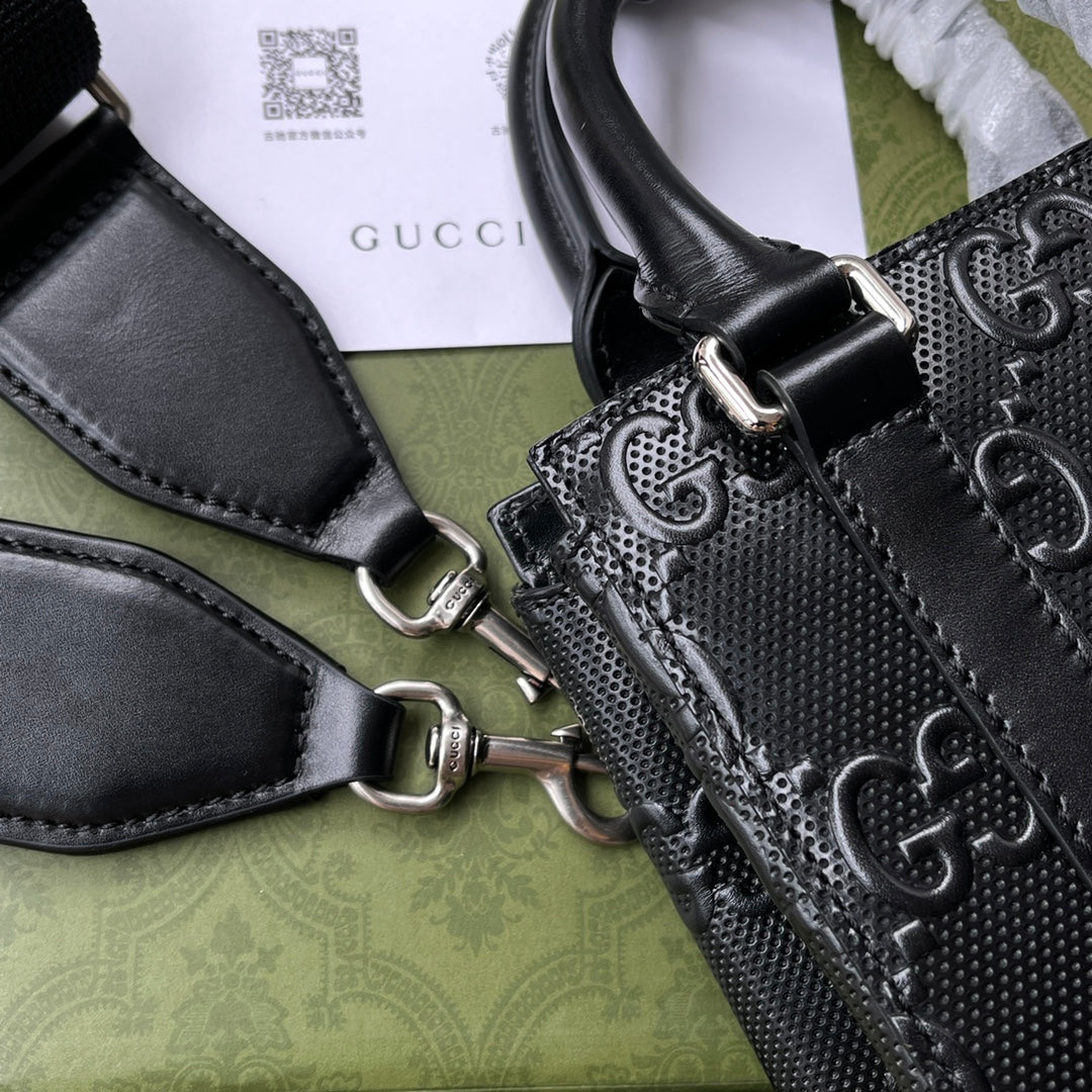 エンボス加工トートバッグ 20 ブラックカーフスキン