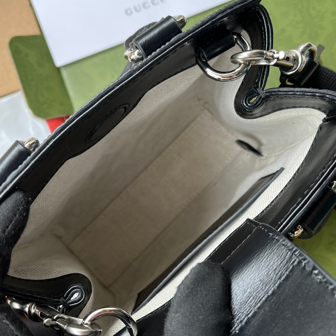 エンボス加工トートバッグ 20 ブラックカーフスキン