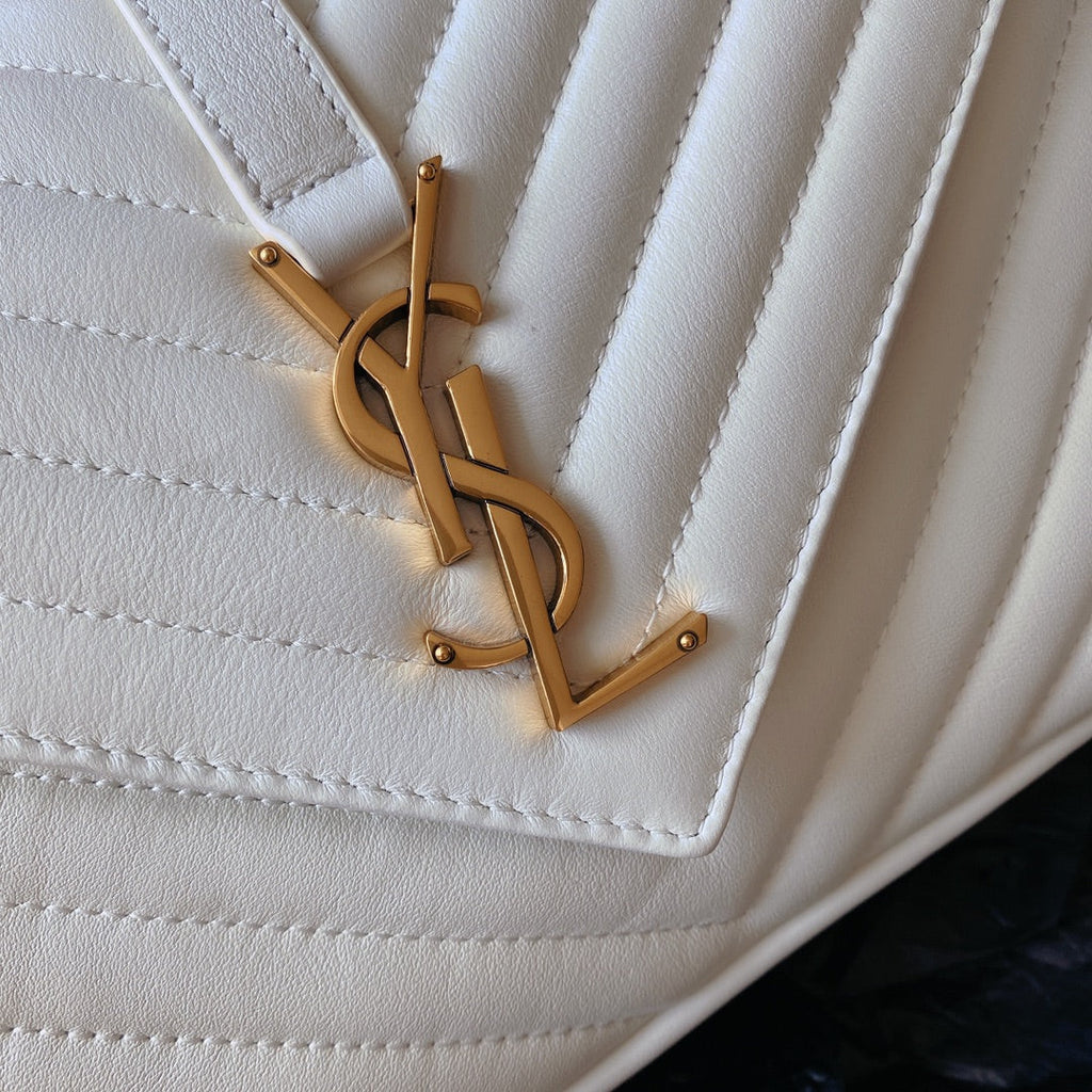 カレッジミディアム 24インチ ホワイトラムスキン ゴールドハードウェア