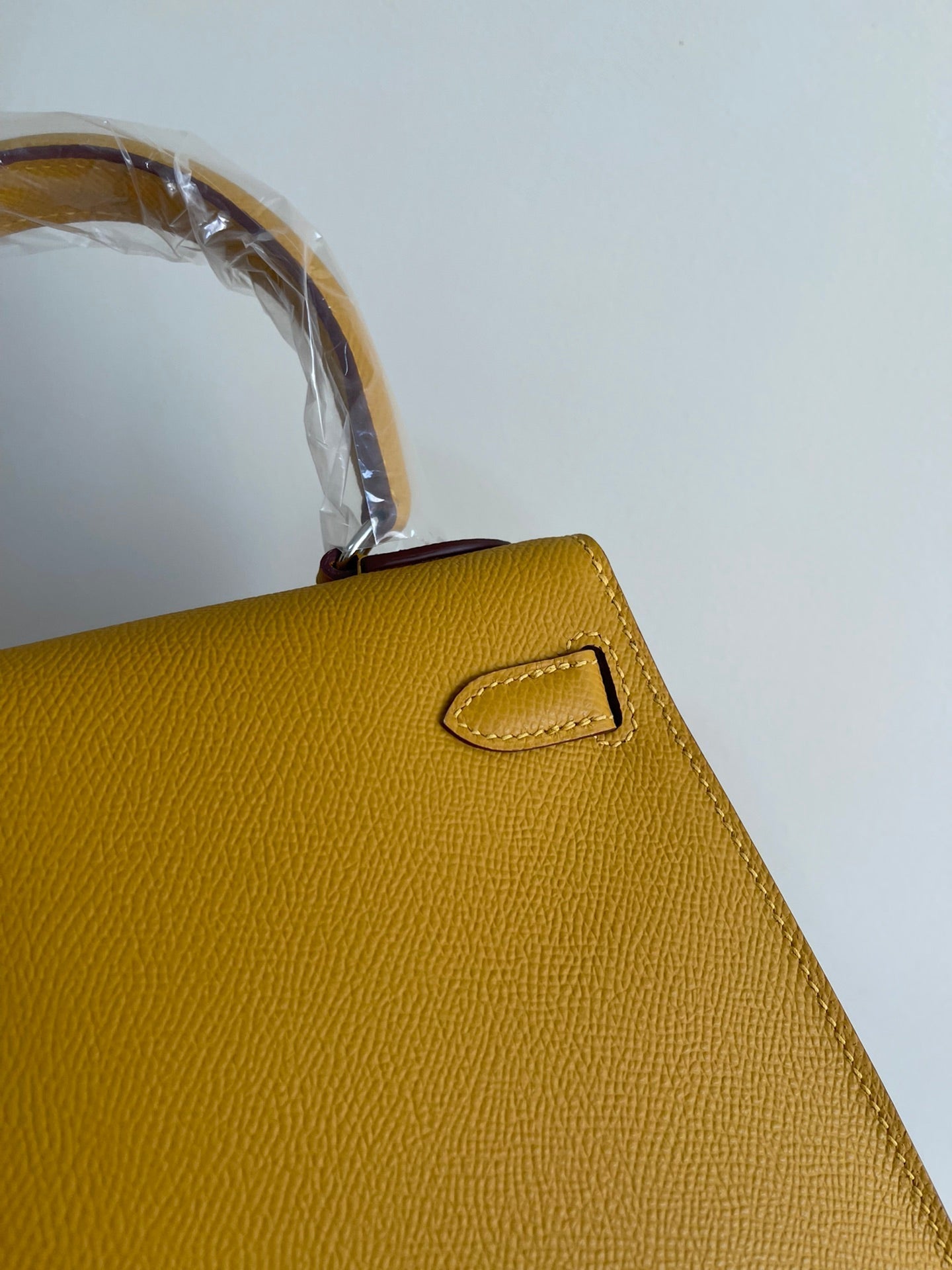 KELLY MINI 20 BAG IN DIJON YELLOW CALFSKIN WITH GOLD HARDWARE (MADE-TO-ODER)