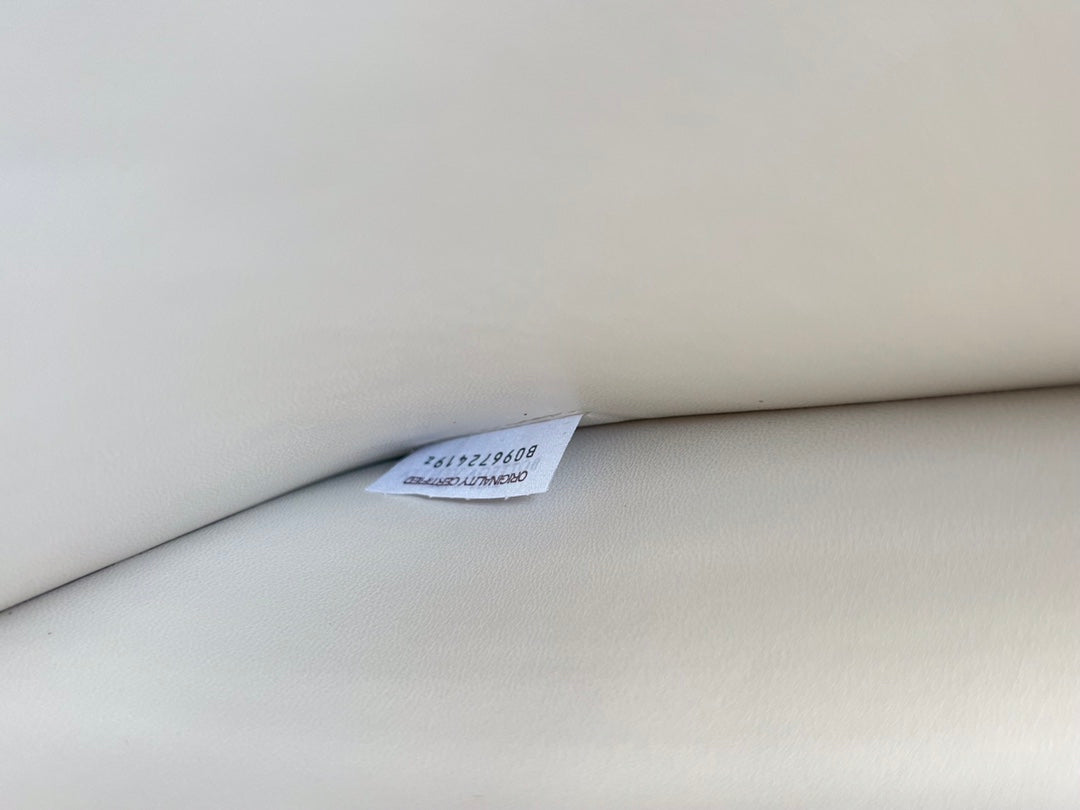 ラージカセットポーチ 35インチ ホワイトカーフスキン