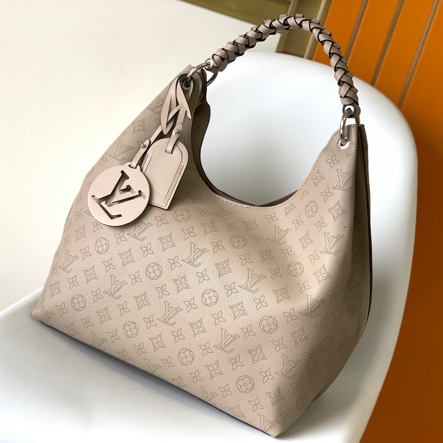 カーメル ホーボー 40 ベージュ マヒナ