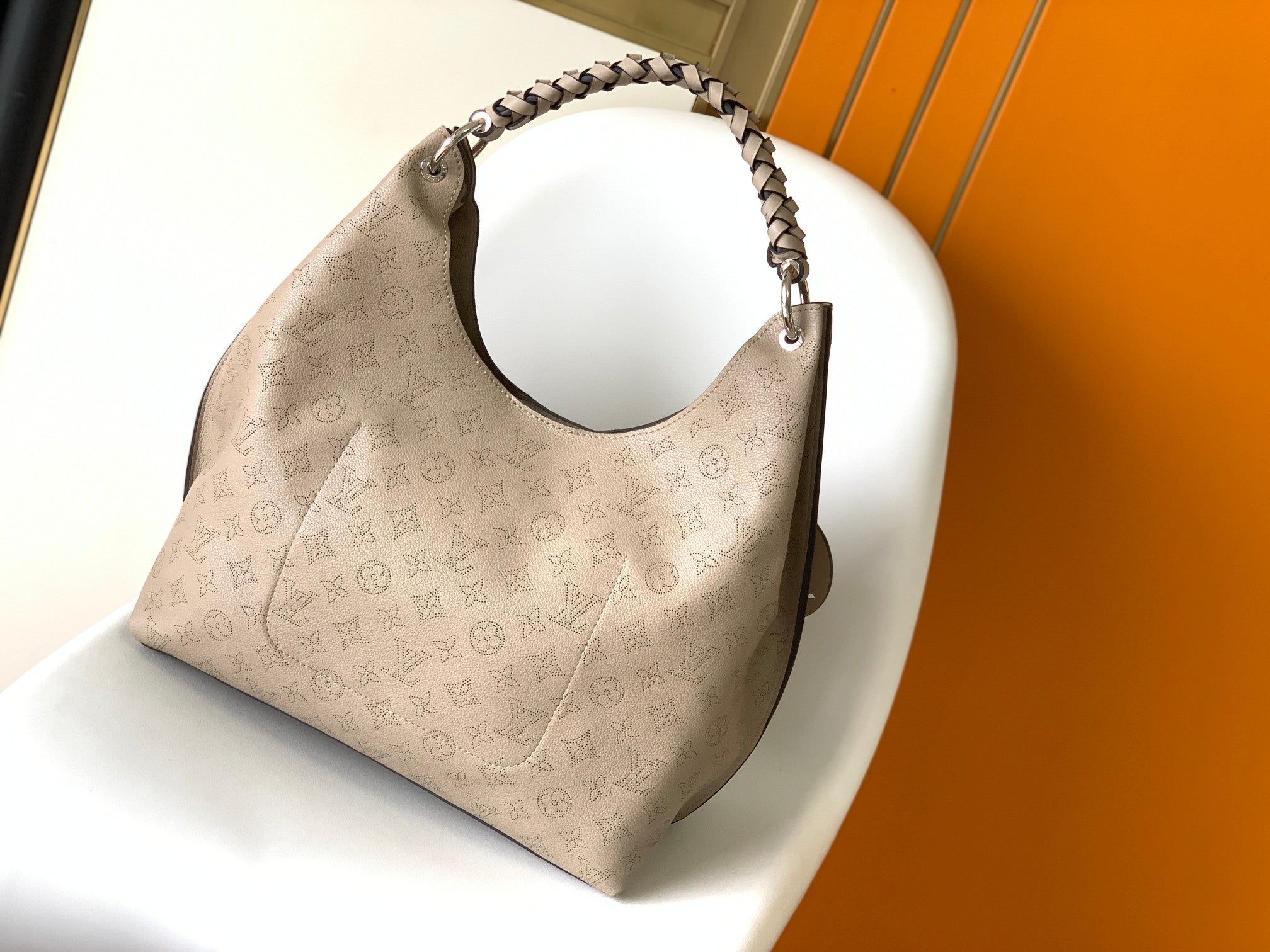 カーメル ホーボー 40 ベージュ マヒナ