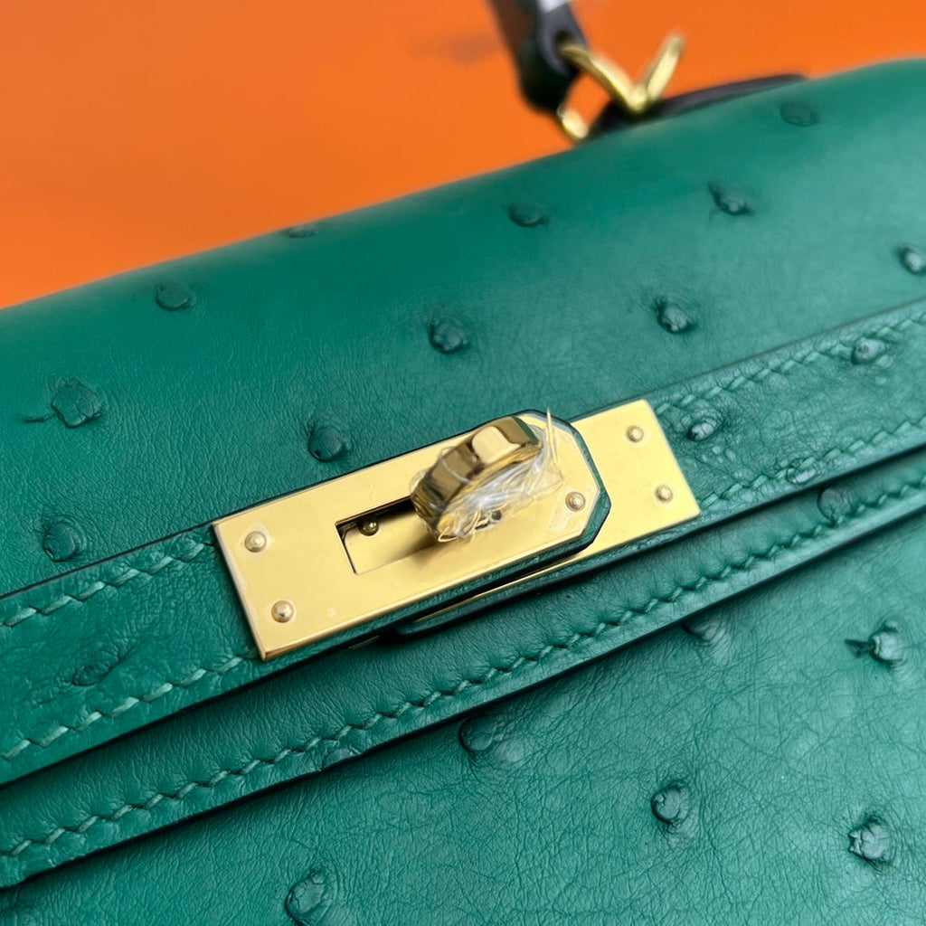 KELLY BAG 20 IN TEAL GREEN OSTRICH LEATHER WITH GOLD HARDWARE (MADE-TO-ODER)