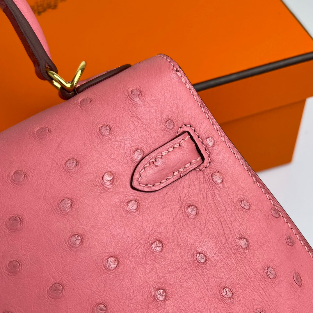 KELLY BAG 20 IN ROUGE PINK OSTRICH LEATHER WITH GOLD HARDWARE (MADE-TO-ODER)