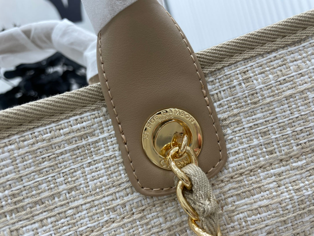 CC DEAUVILLE ラージ 38 トートバッグ ベージュ キャンバス ゴールド金具