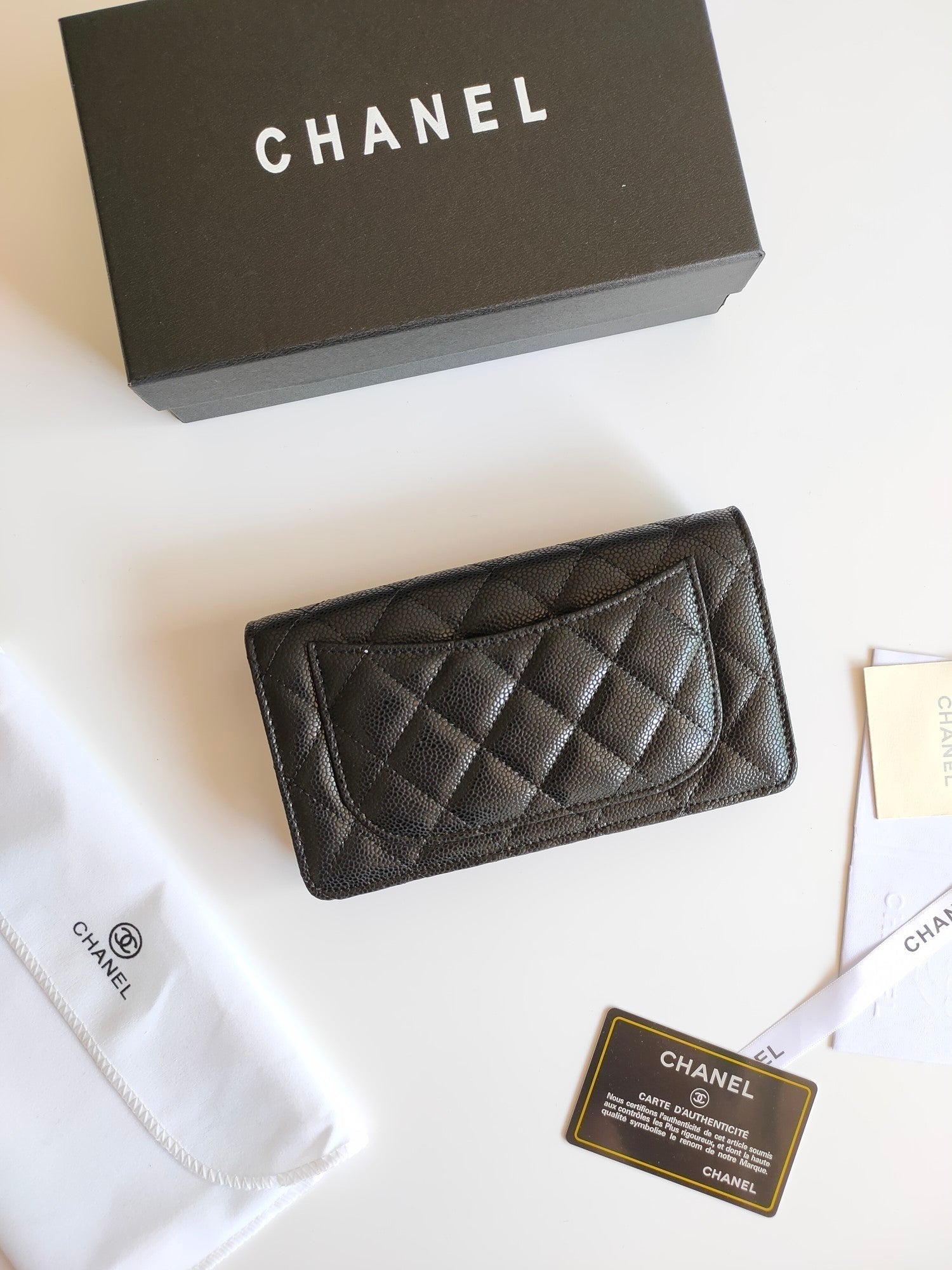 CC ジップ付きロングパース 19 ブラック グレインカーフスキン ゴールドアイコン