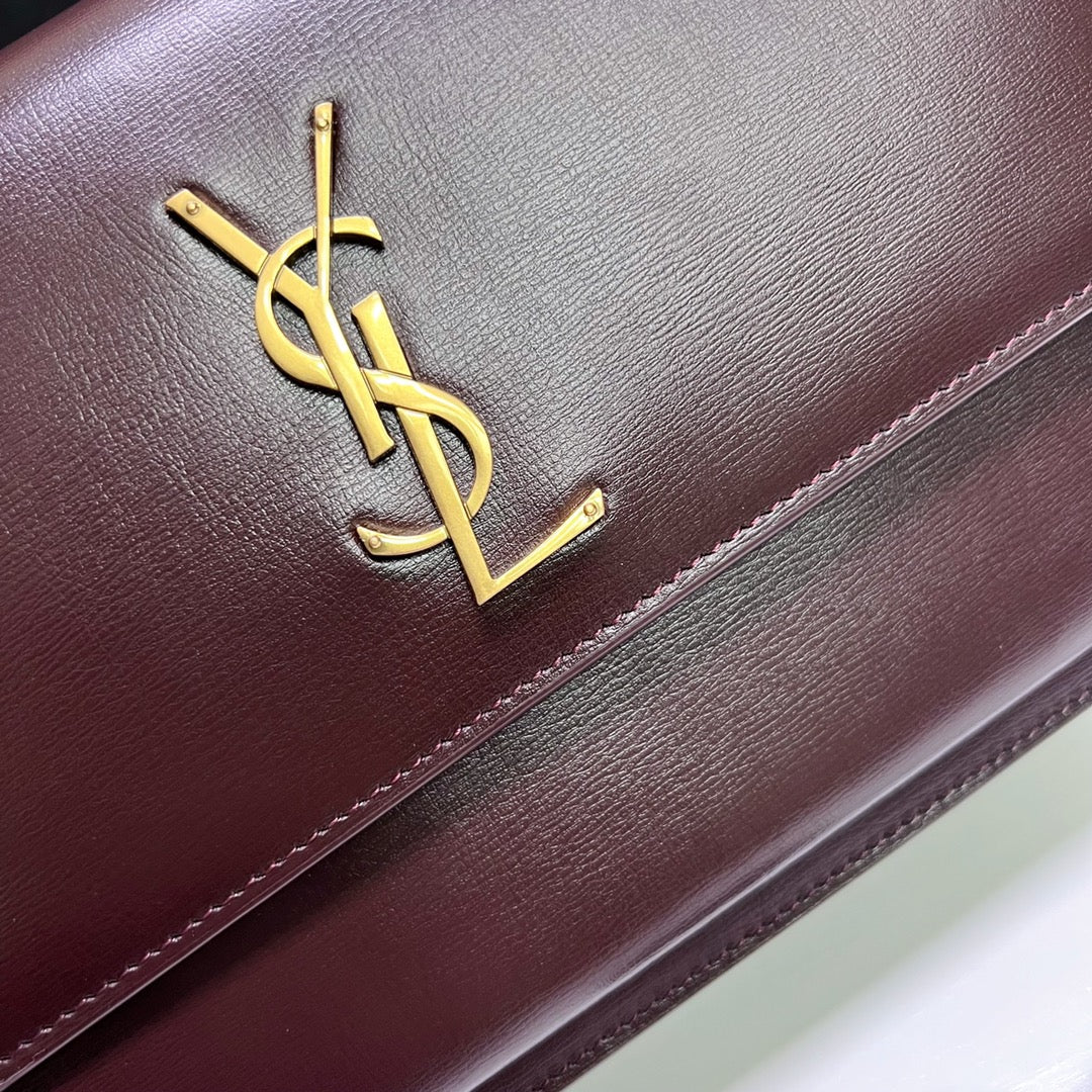 サンセット ミディアム 22インチ マルーンカーフスキン ゴールドハードウェア