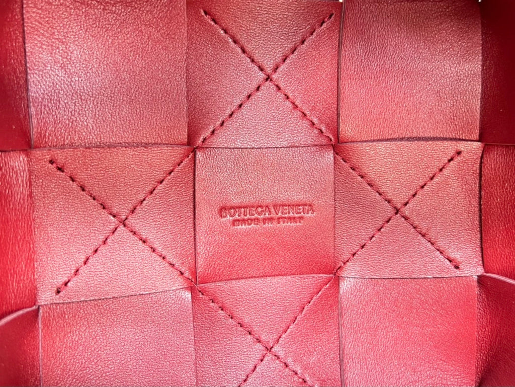 スモールカセットバケット 18インチ バーガンディレッドカーフスキン