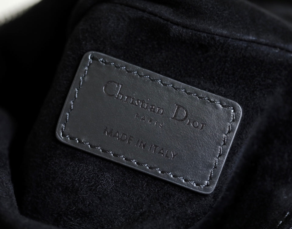 ミニ カロ バッグ 25 ブラック ラムスキン