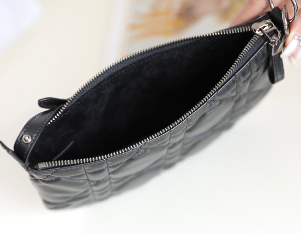 ミニ カロ バッグ 25 ブラック ラムスキン