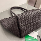 SMALL CABAT 32 IN HICKORY BROWN LAMBSKIN