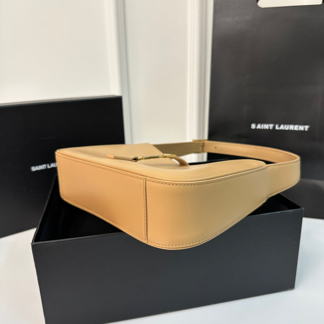 LE 5 À 7 バッグ 24 イエロークリームカーフスキン