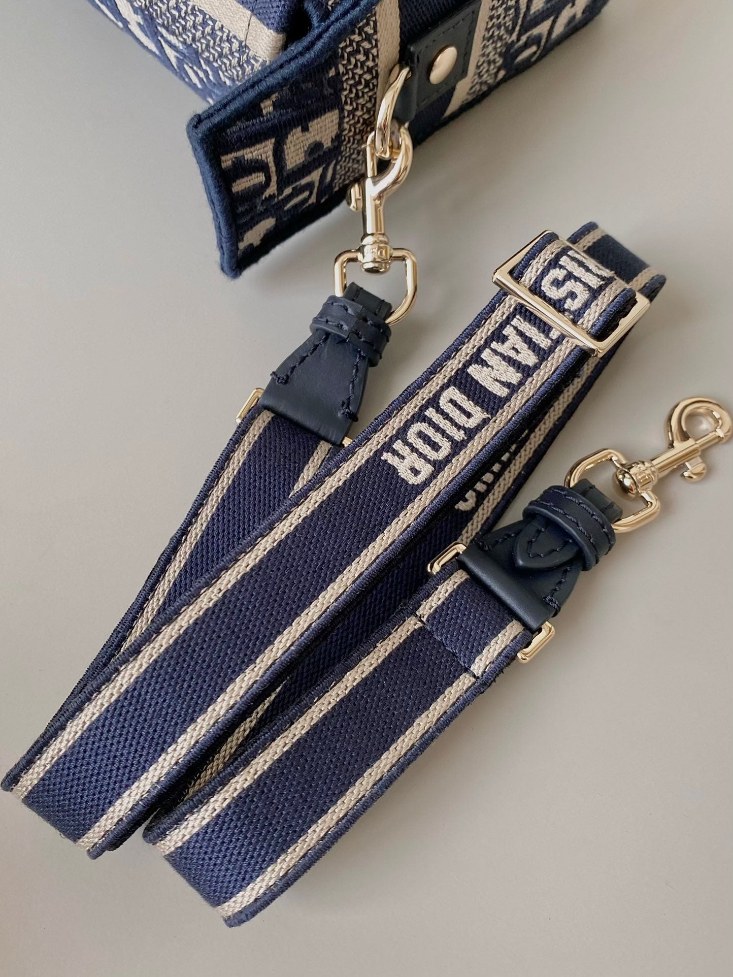 SMALL DIORCAMP BAG 23 OBLIQUE BLUE EMBROIDERY