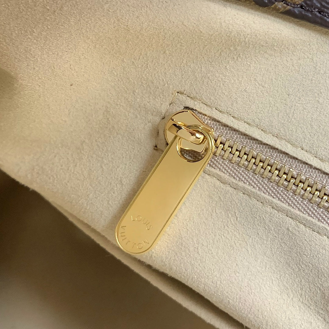 アーシー MM 41 ブラウン モノグラム キャンバス ゴールド金具