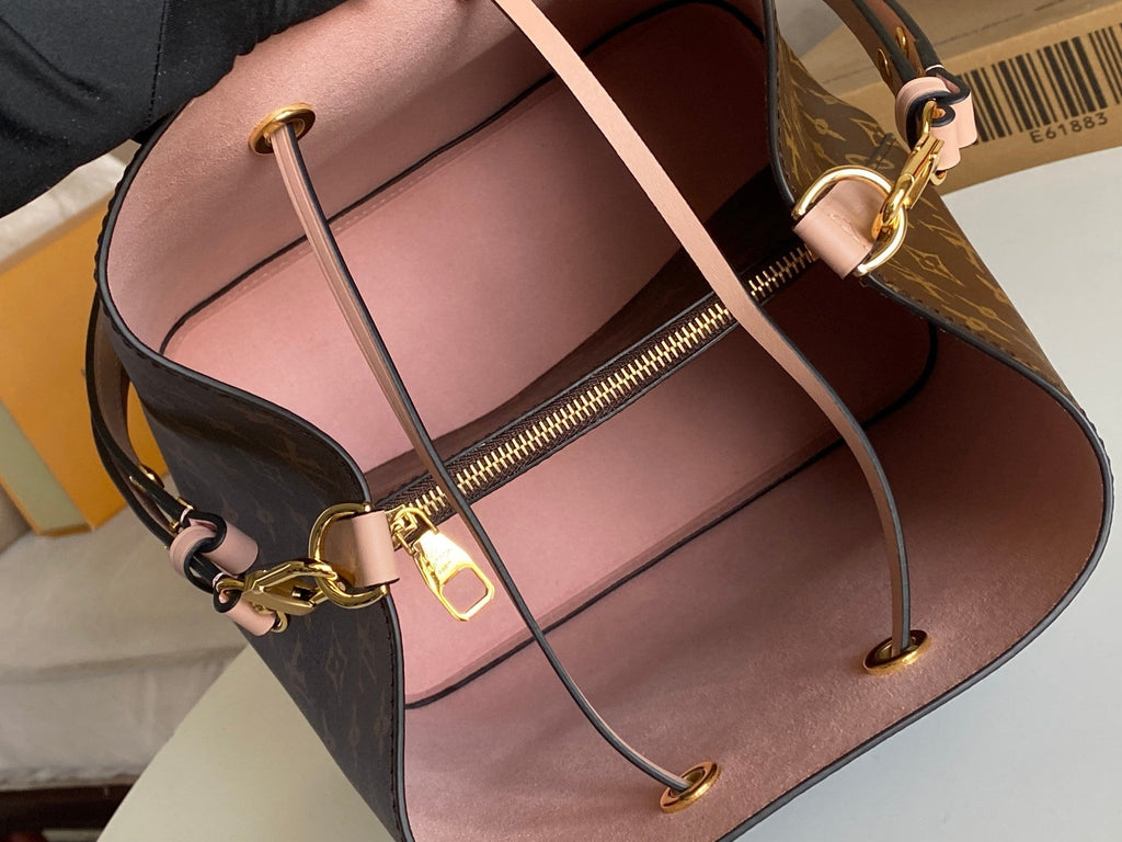 LV 25S NÉONOÉ BB 26 IN BROWN MONOGRAM CANVAS GOLD HARDWARE