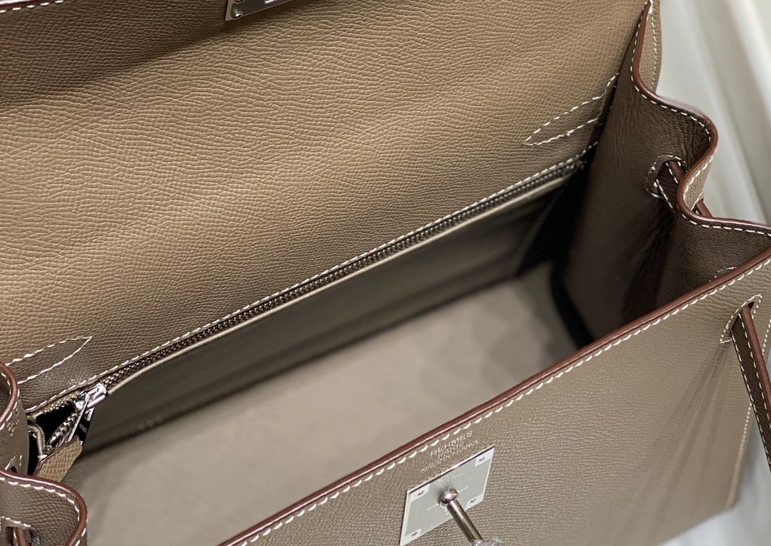 ケリー 28cm エトゥープ エプソムカーフスキン ゴールド金具