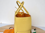 ARCO TOTE 36 IN CHENIN YELLOW CALFSKIN