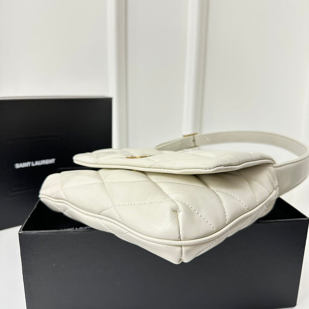 LE 5 À 7 ハンドバッグ 24 ホワイト ラムスキン