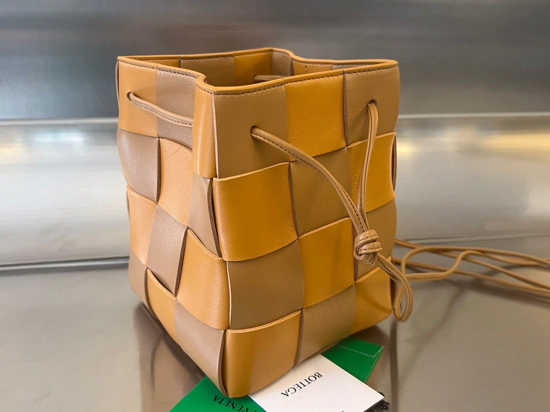 スモールカセットバケット 18インチ ブラウンミックスオレンジカーフスキン