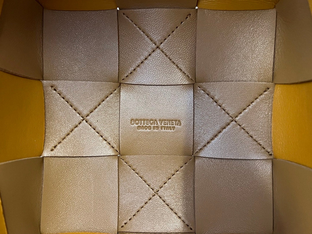 スモールカセットバケット 18インチ ブラウンミックスオレンジカーフスキン