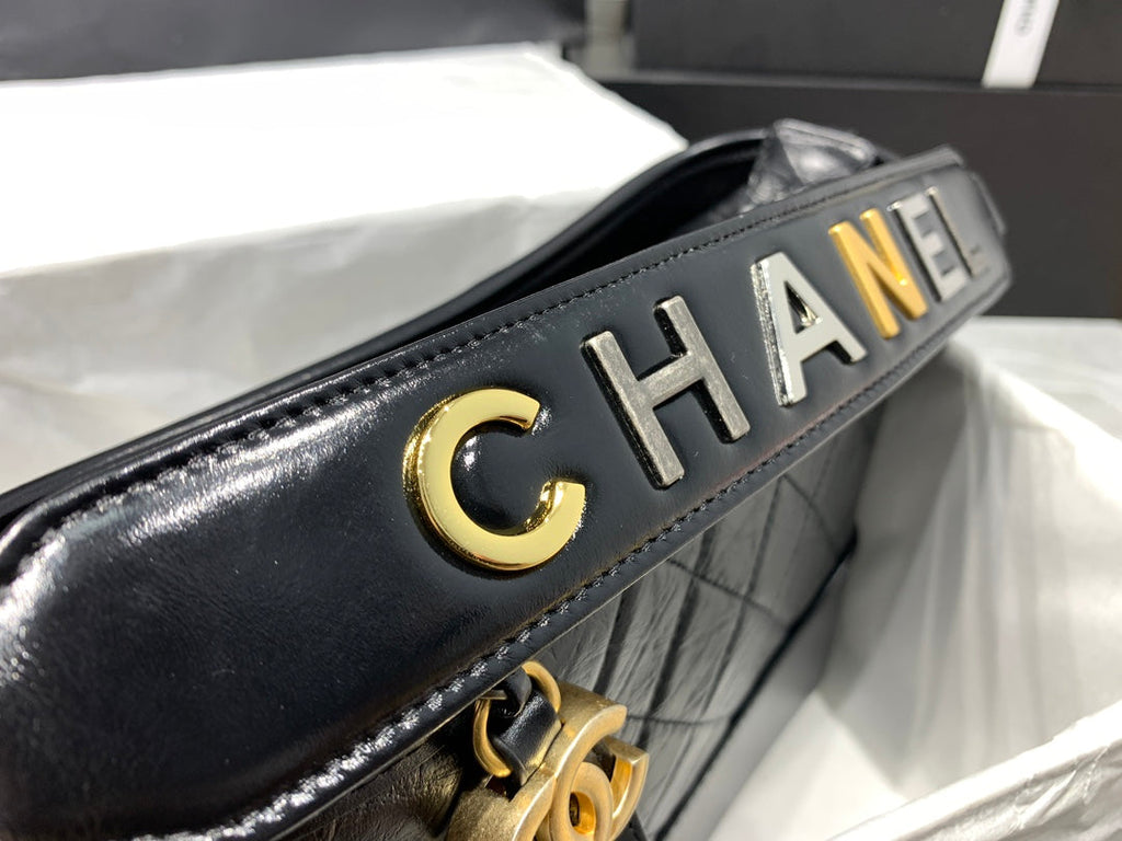 ホーボーバッグ 25 ストラップ付き ブラックカーフスキン ゴールド＆シルバー金具