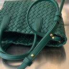 MINI CABAT 20 IN KAITOKE GREEN LAMBSKIN
