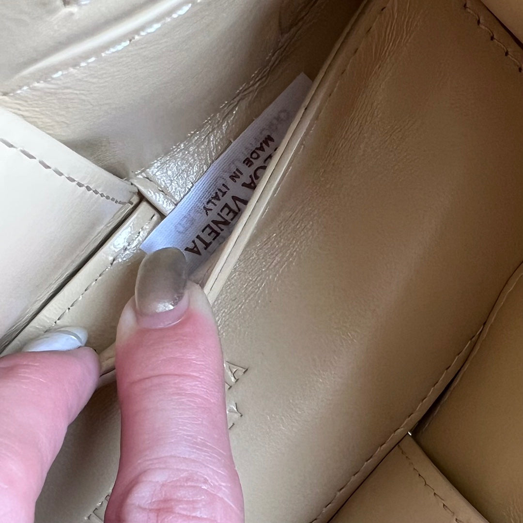 CANDY ARCO TOTE 20 IN BEIGE SOFT LAMBSKIN