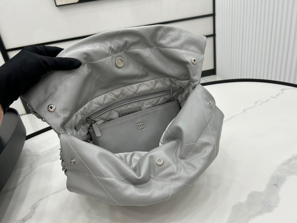 CC ミディアム 37 ハンドバッグ グレーカーフスキン シルバー金具