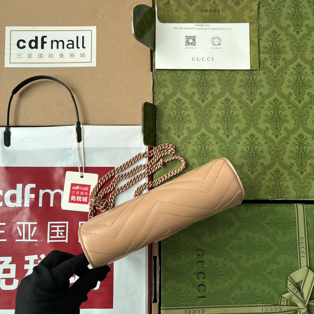 マーモント キルティングハンドバッグ 20 ベージュカーフスキン