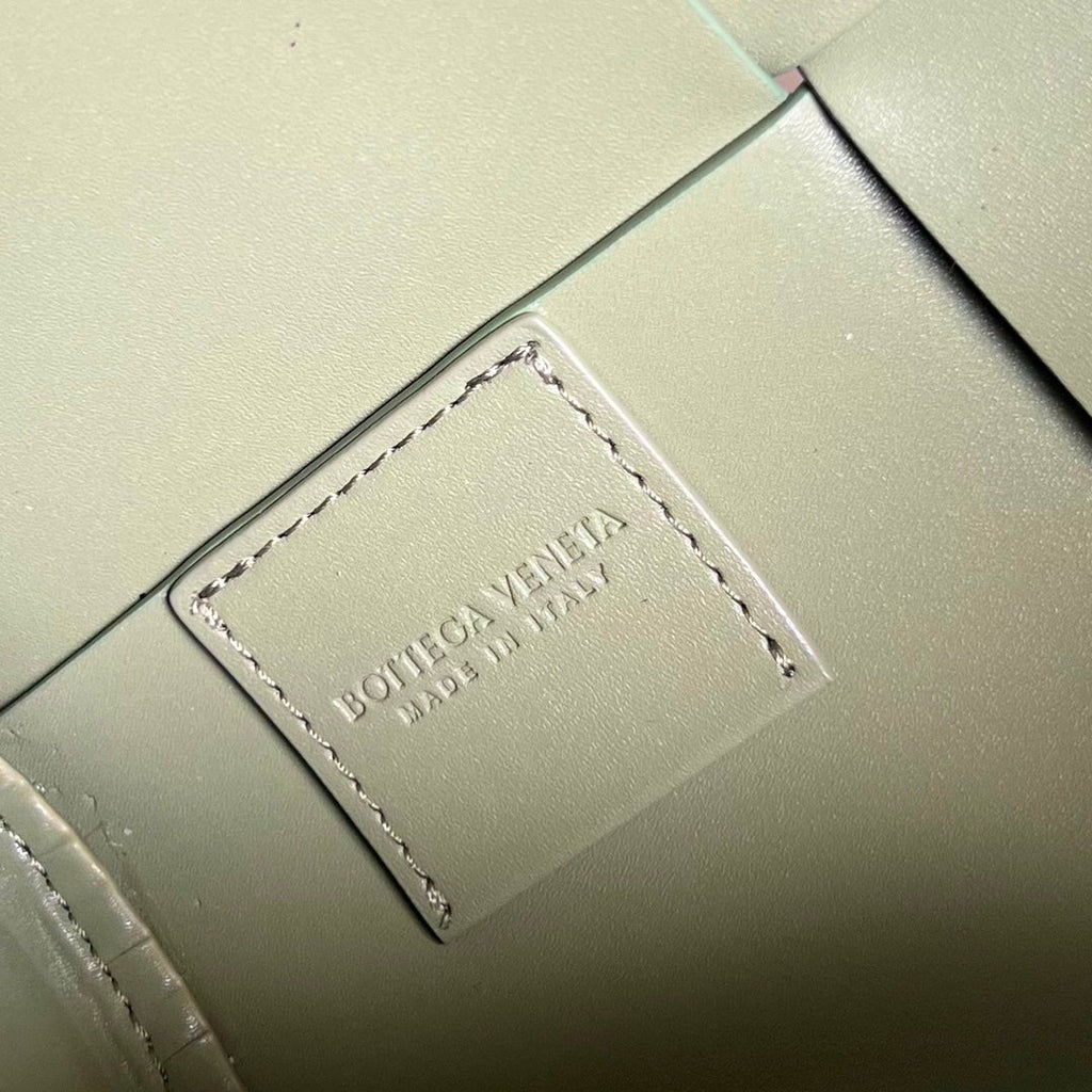 トラバーチンカーフスキン製シリンダーカセット30