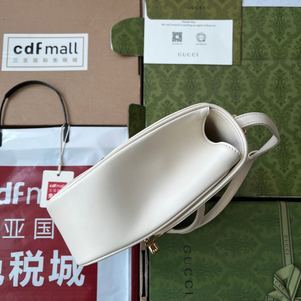 乗馬スタイル ショルダーバッグ 21インチ ホワイトカーフスキン ゴールド金具