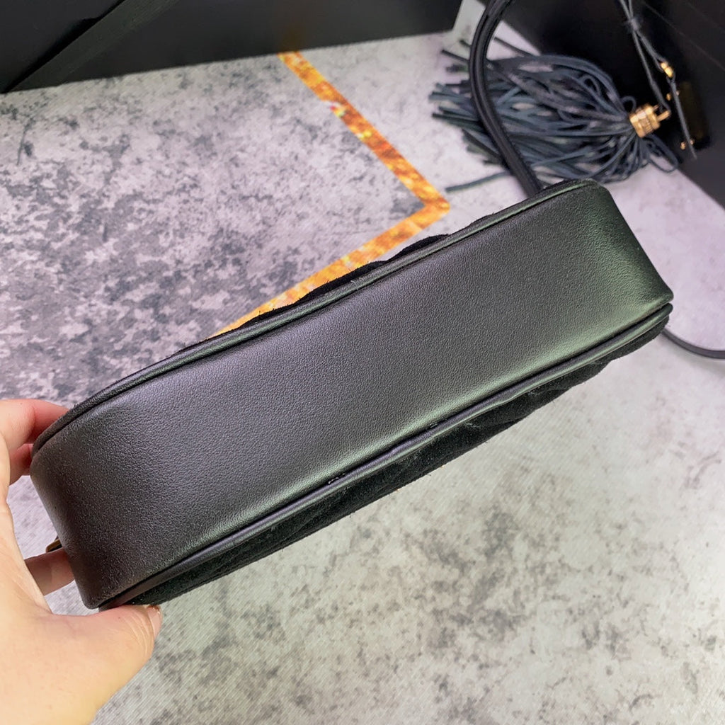 ルー カメラバッグ 23 ブラック スエード＆カーフスキントリム