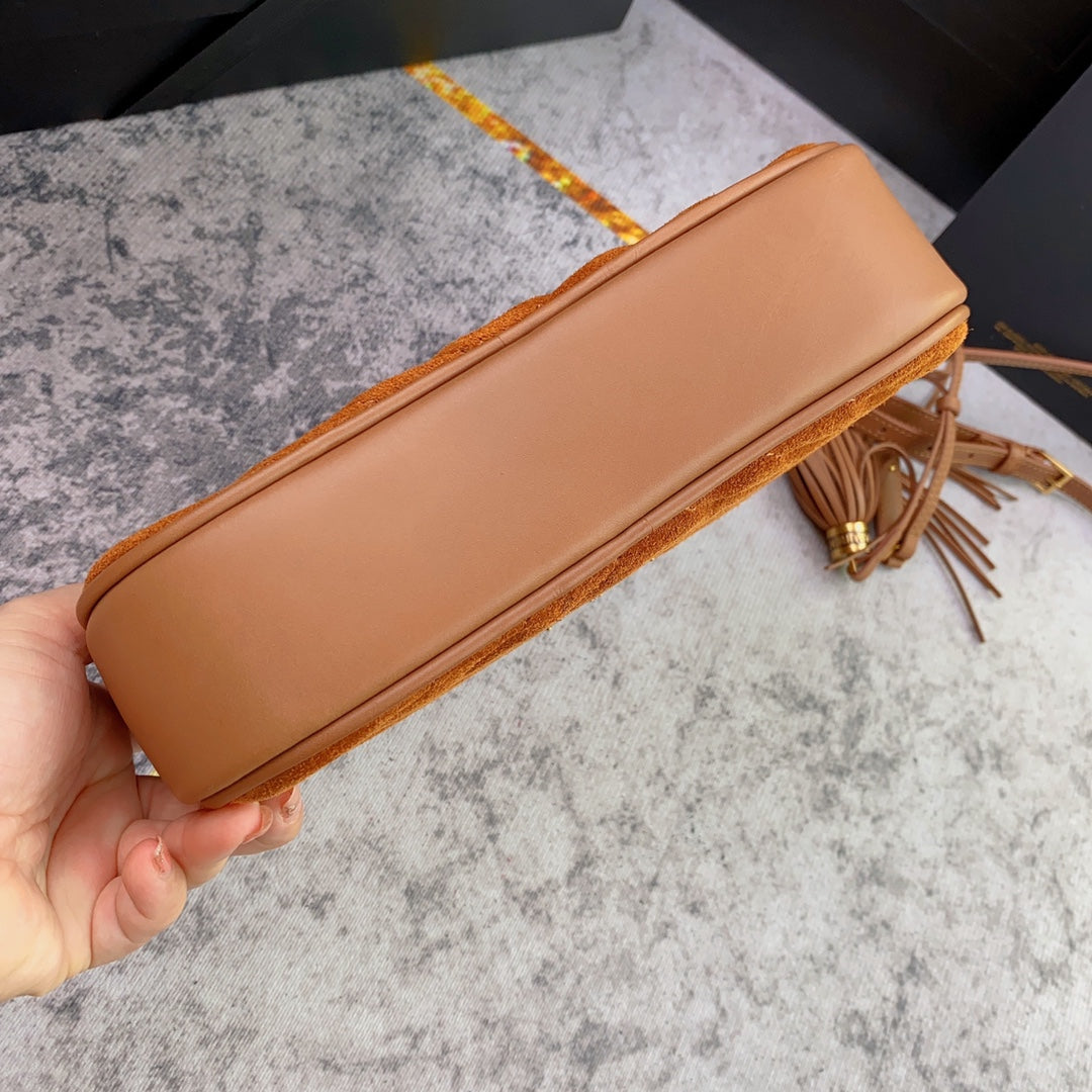 ルー カメラバッグ 23 スペイン産オレンジスエードとブラウンカーフスキントリム