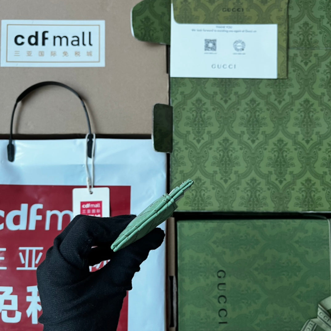 マーモント キルティングカードケース 10枚セット ライトグリーン ラムスキン