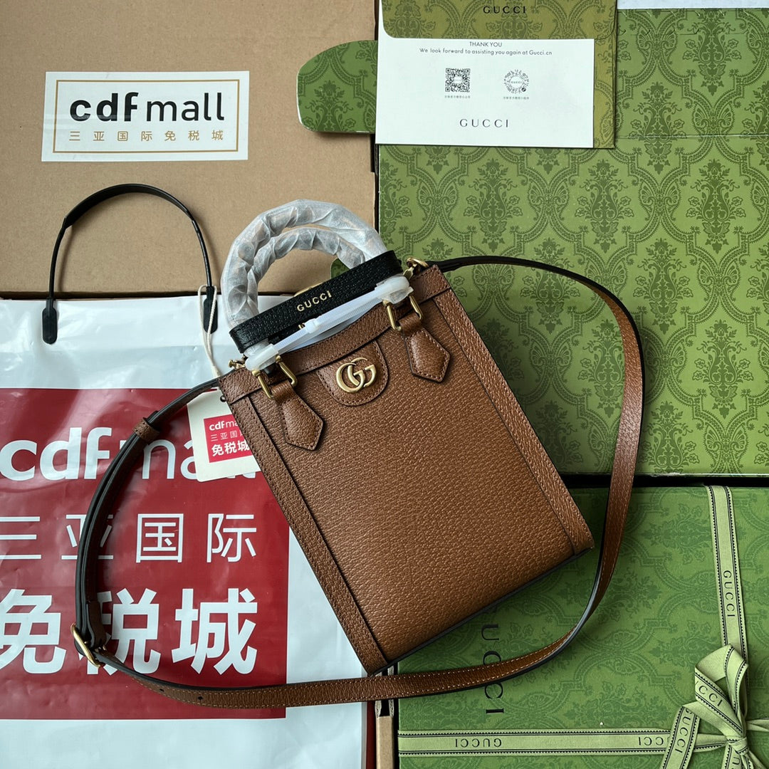 ダイアナ トートバッグ 19 ブラウン ラムスキン バンブーハンドル