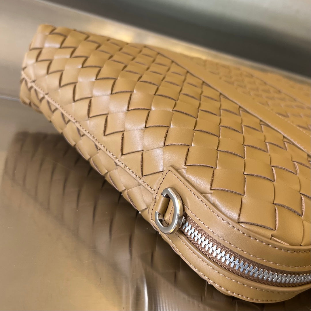 スリム イントレチャート ブリーフケース 36 キャラメルブラウン カーフスキン