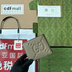 モスグリーンエンボスカーフスキンウォレット11