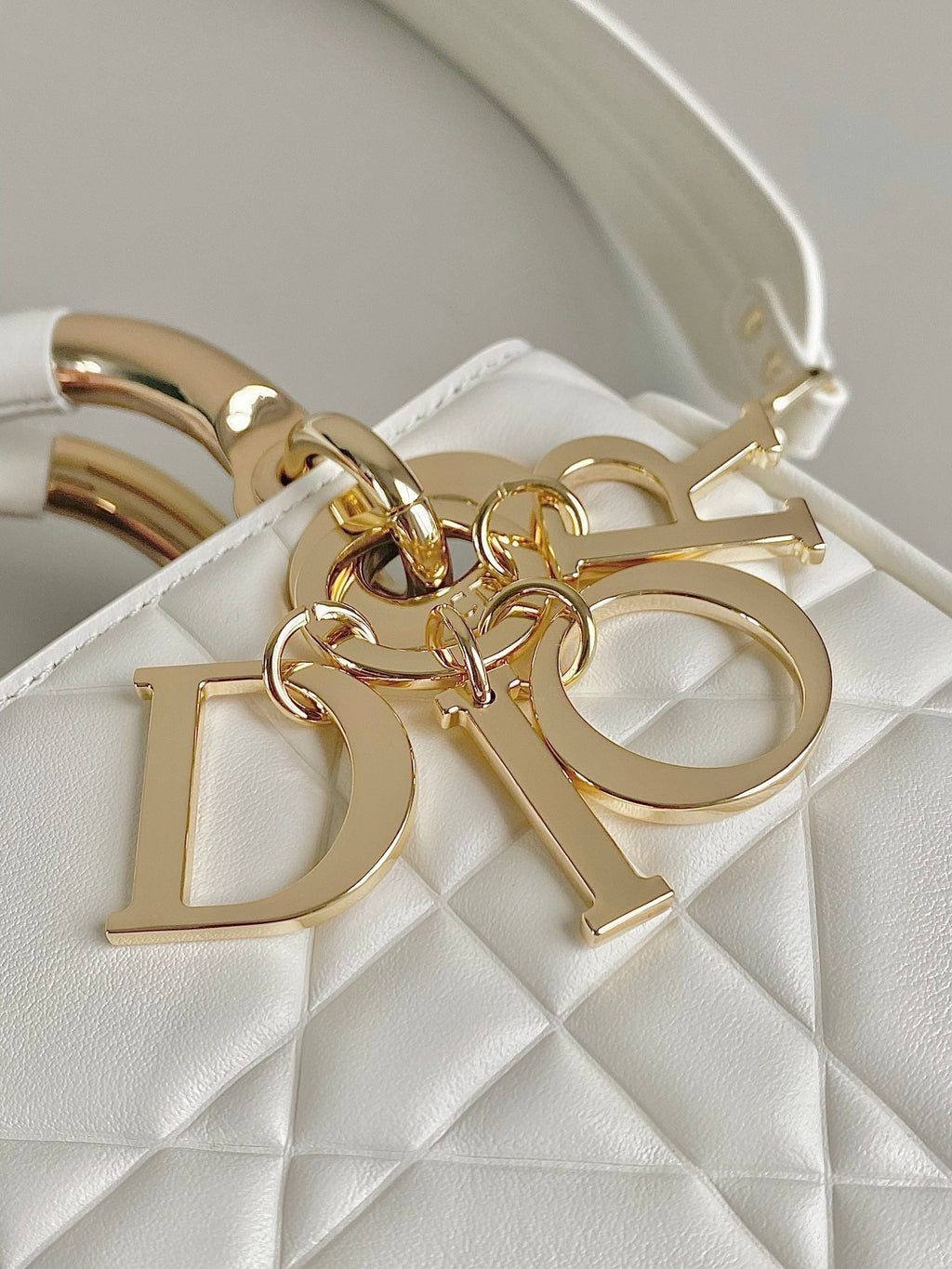 ミニ レディ 19 ホワイト ラムスキン