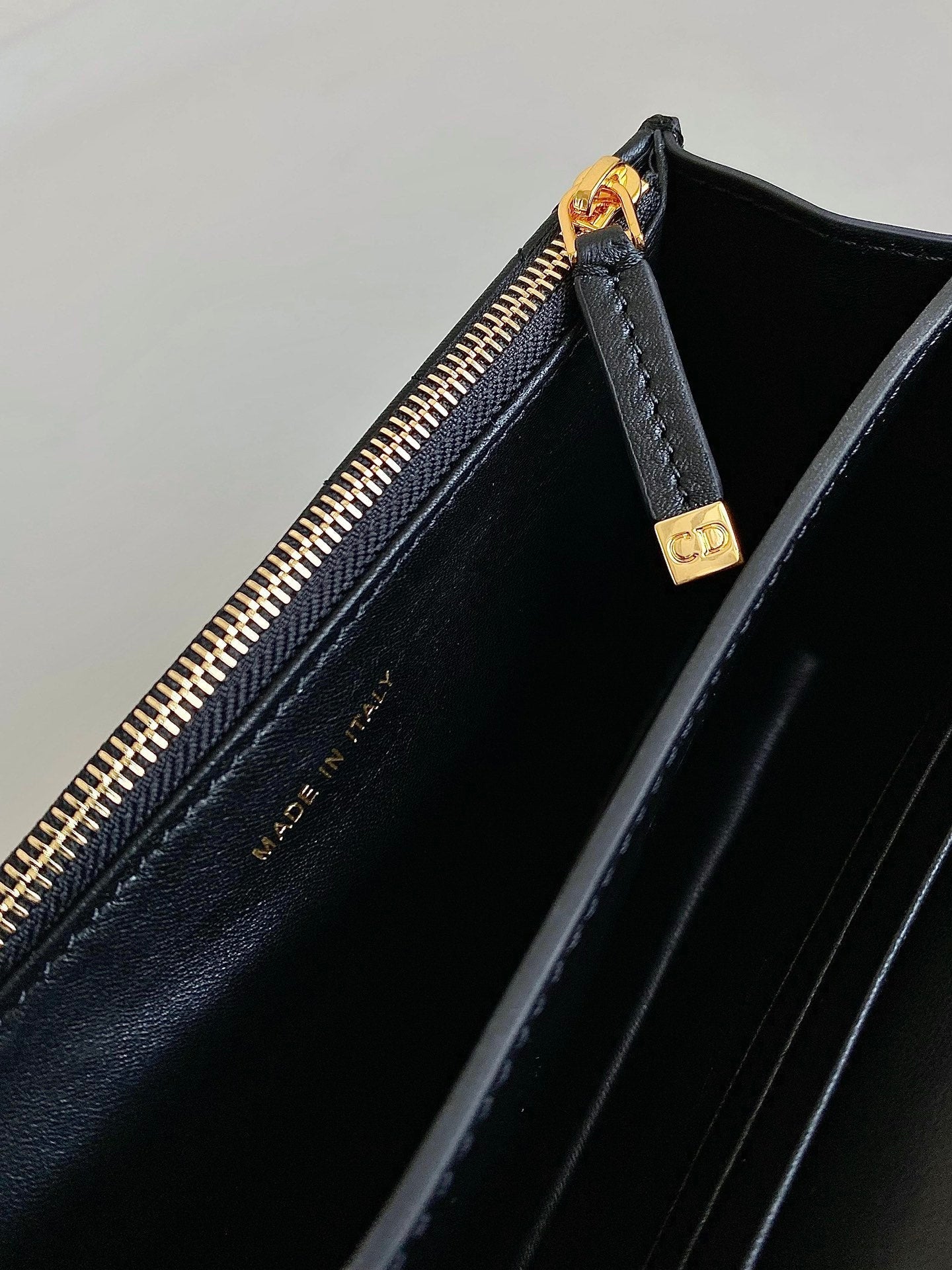 ミニチェーンバッグ 17 ブラックカーフスキン