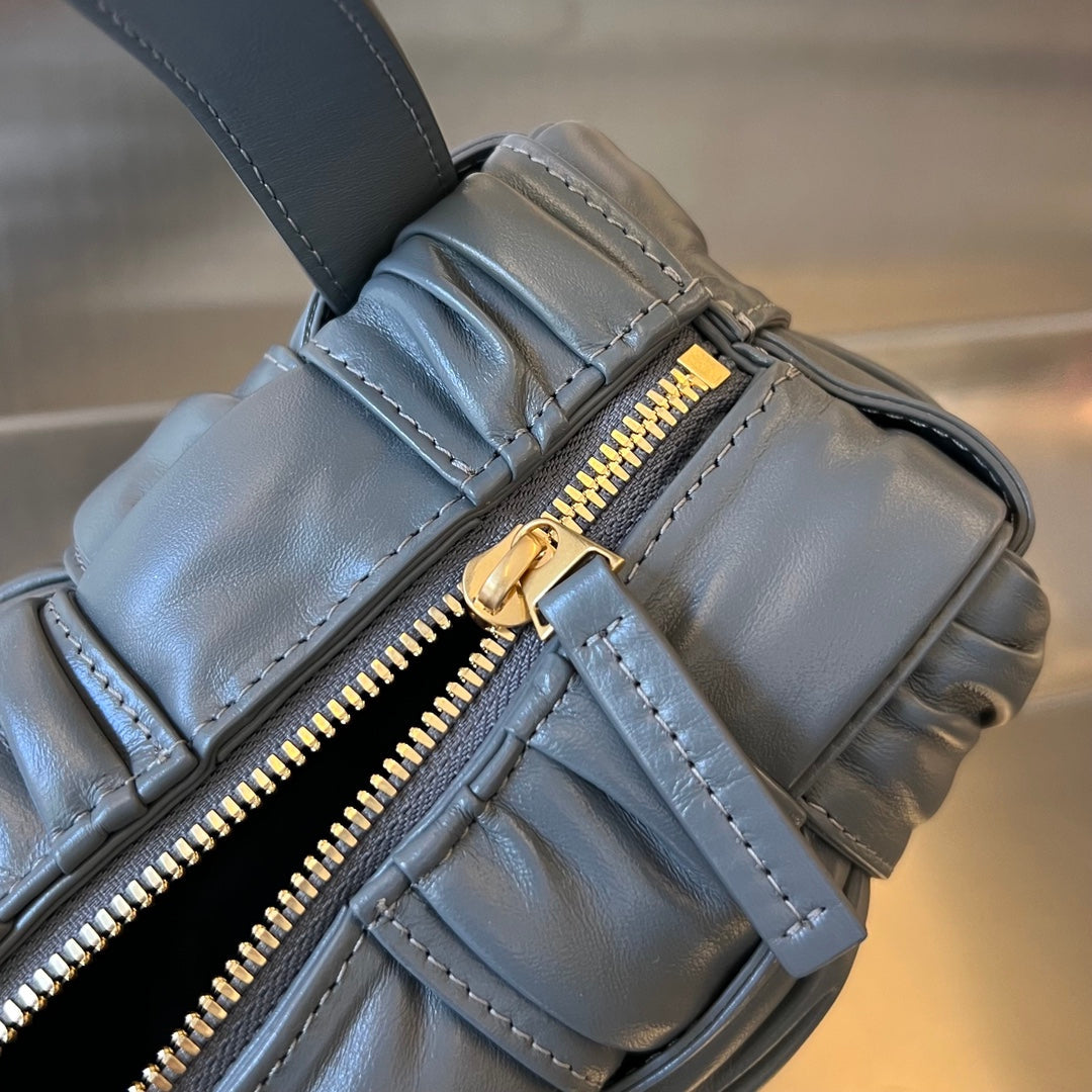 スモールブリックカセット 23インチ ジンクグレー ソフトラムスキン