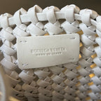 SARDINE 29 BAG IN WHITE LAMBSKIN