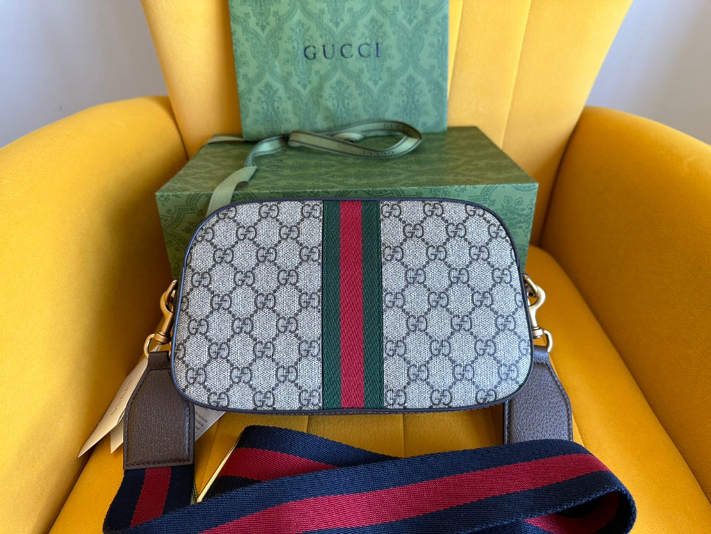 GGオフィディア スモール 24 ベージュキャンバス＆ブラウンカーフスキン