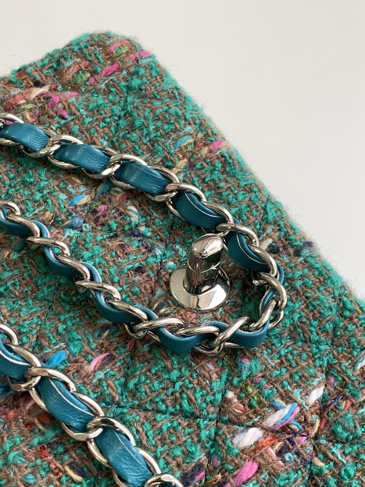 CC ミディアム 20 クラシックバッグ（グリーンフォレストウールツイード）